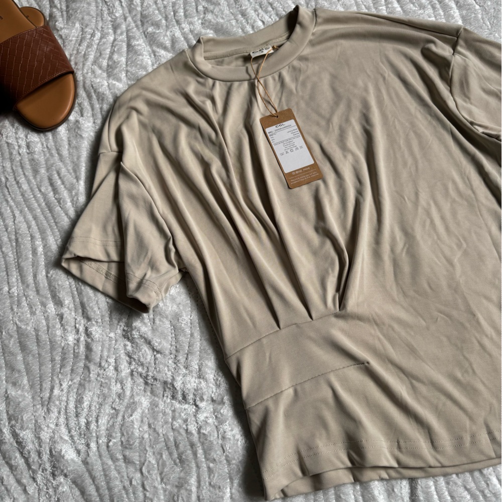 ✨Brand New!😍OGL Cream Ribbed Knit Top - Picture 2 of 6